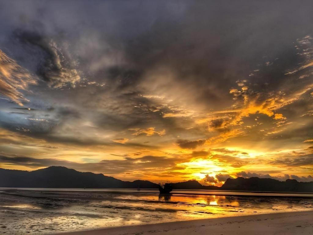 Seesea Resort Satun Ngoại thất bức ảnh